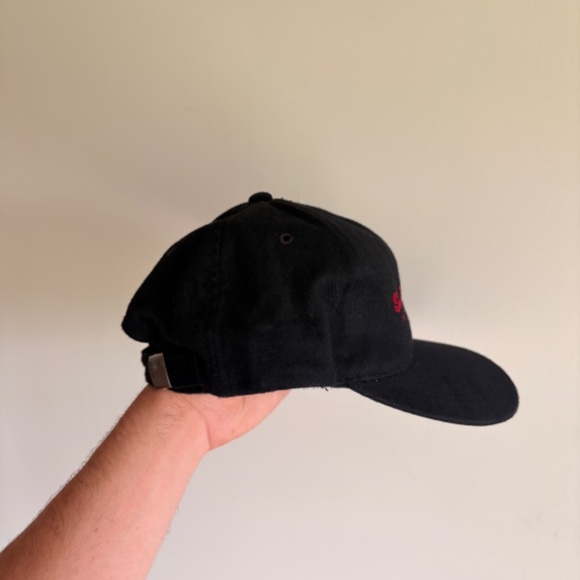 RARE Vintage SLAPSHOT A UNIVERSAL PICTURE Movie Promo hat black red strapback - Picture 5 of 8